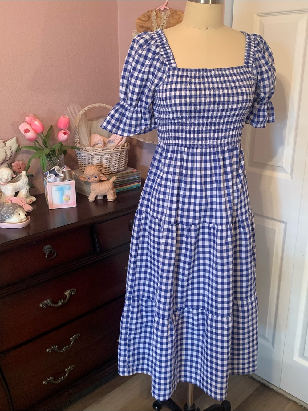 ZESICA Blue Gingham Smocked Midi Dress with Puff Sleeves